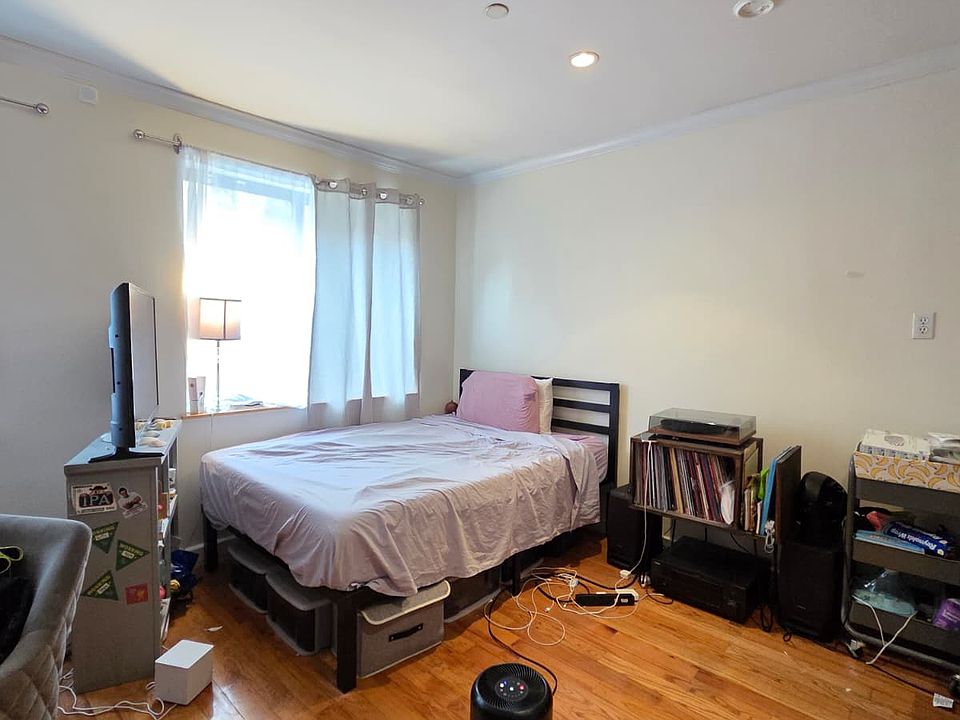 1st image of 177 Avenue B APT 1B