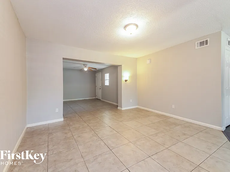 1600 Judy Dr — Photo 6