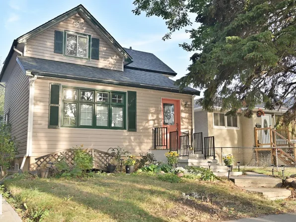 11415 85th St NW, Edmonton, AB T5B 3E1