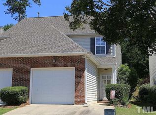 2332 Persimmon Ridge Dr, Raleigh, NC 27604