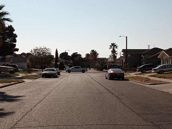 5th image of 12109 Desert Quail Ave