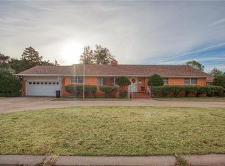 502 Navajoe Rd, Altus, OK 73521