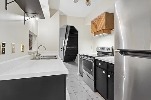 803 Chalk Ct Photo 1