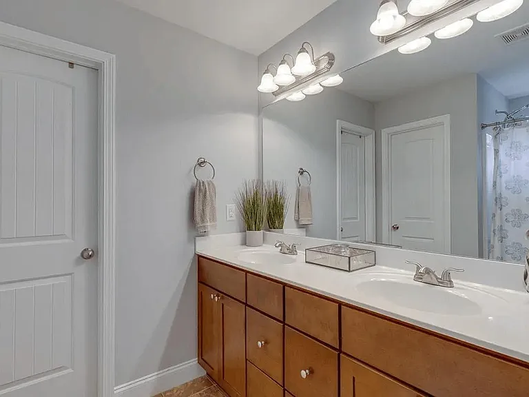 1018 Poplar Drive Ext — Photo 24