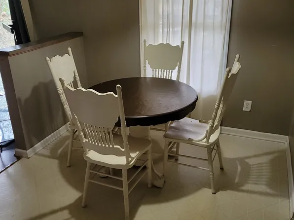 9537 Riviera Dr, Sherrills Ford, NC 28673