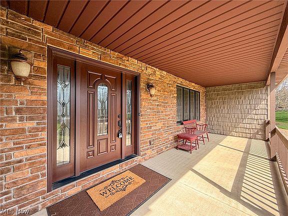 3rd image of 3377 Ridgewood Rd