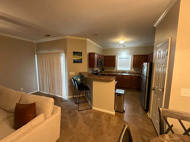 236 Glenhaven Ln — Photo 3