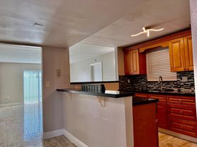 714 SW 81st Ave, Pompano Beach, FL