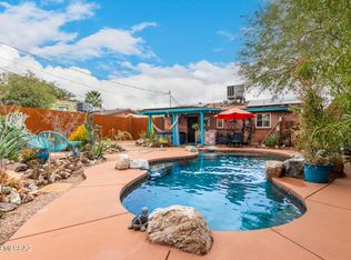 944 N Chrysler Dr, Tucson, AZ 85716