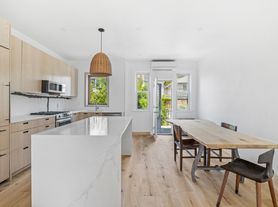 431 99th St, Brooklyn, NY