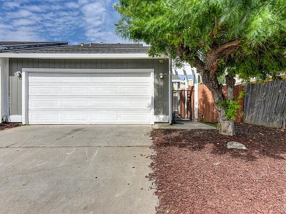 2nd image of 7557 Waterwillow Dr