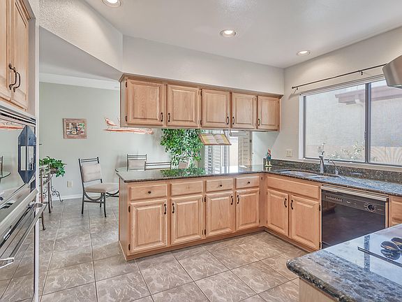 3rd image of 37292 S Blackfoot Dr
