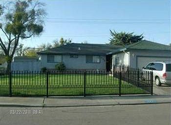 1st image of 702 Paloma Ave