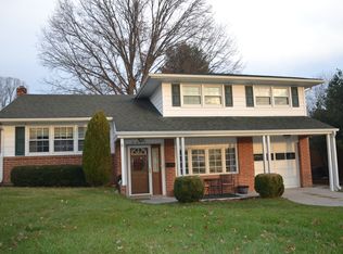 2609 Fogg Ln, Wilmington, DE 19808