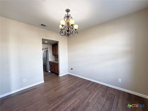 3rd image of 214 Memory Ln