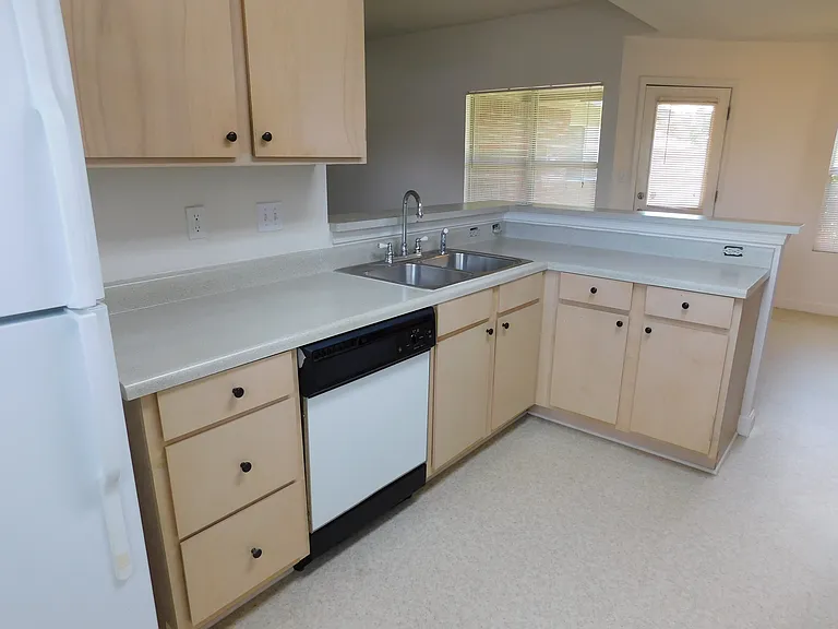 40 Callan Ct — Photo 6