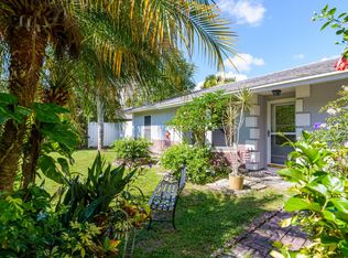 6810 Spring St, Cocoa, FL 32927