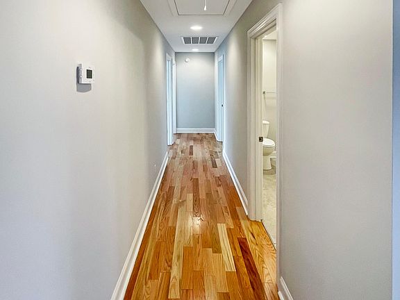 3rd image of 8527 Roy Ln