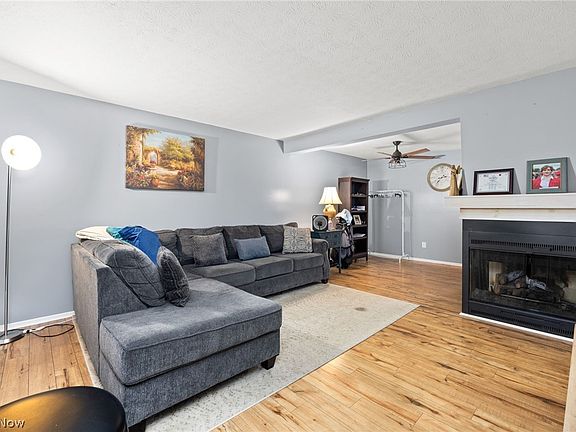 5th image of 376 Deepwood Dr #376