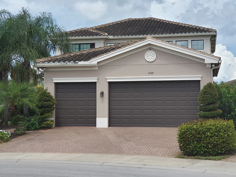 Oversized Lot - Riverstone