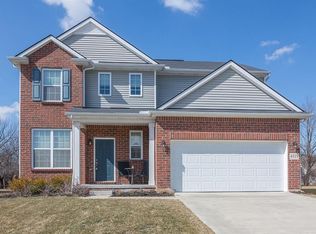 4519 Cherry Blossom Dr, Ypsilanti, MI 48197