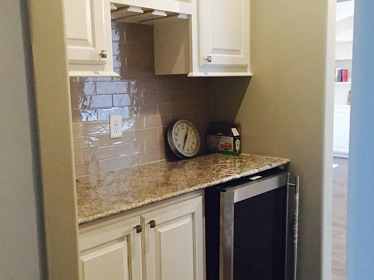 1394 Trisha Ct — Photo 6