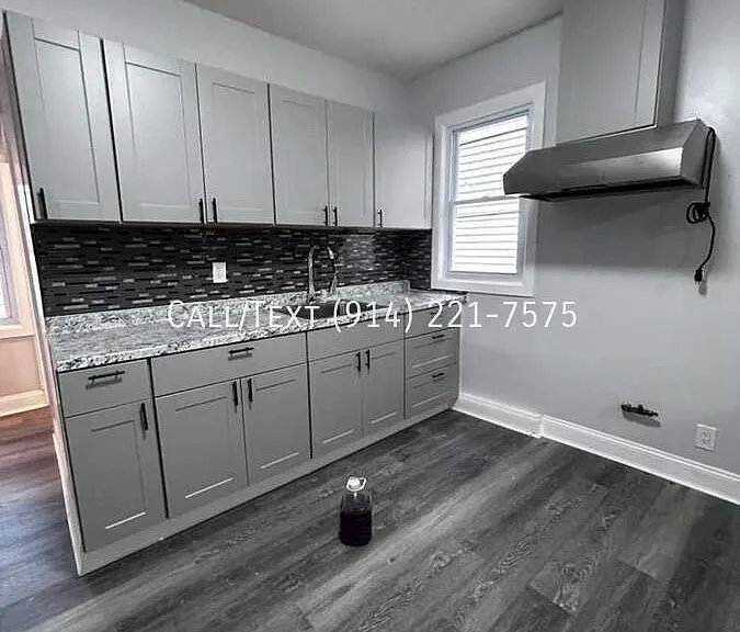 162 Linden St — Photo 9