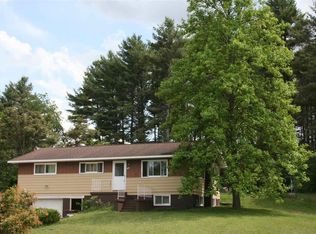 105 W 4th St, Elk Rapids, MI 49629