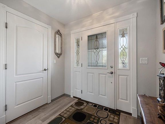 3rd image of 3710 Canyon Lakes Dr Unit F-101