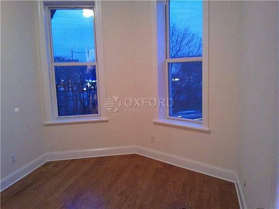 3rd image of 2404 41st St #6