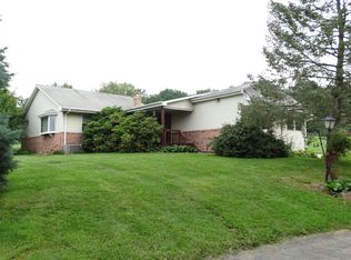 570 Black Horse Rd, Reinholds, PA