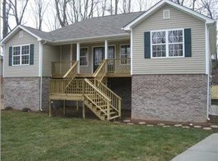 9489 Sweet Gum Ln, Soddy Daisy, TN 37379