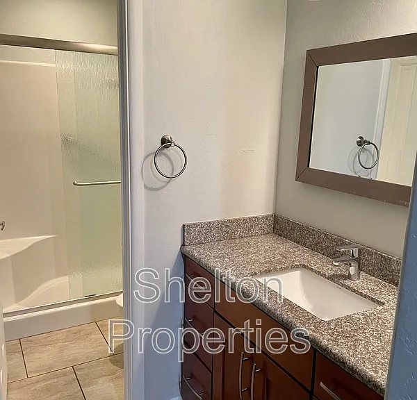 1262 E Avenida Hermosa — Photo 17