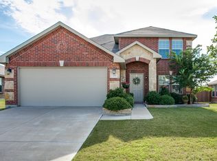 309 Mistflower Ln, Fate, TX 75087