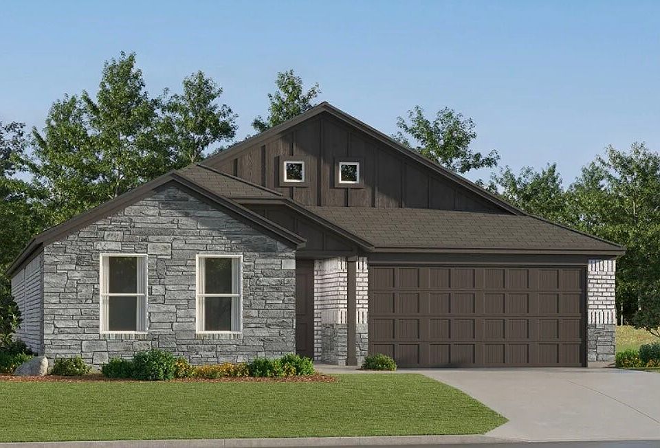 1st image of 2417 Garnet St