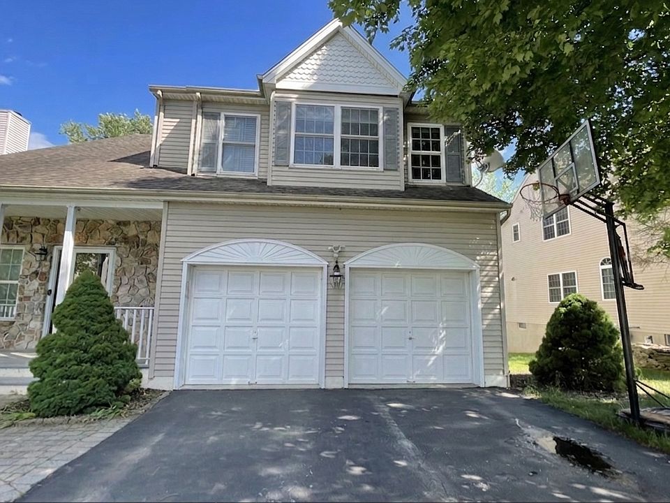 1st image of 21 Stapleton Ct