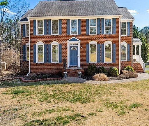3rd image of 10301 Fraser Ct