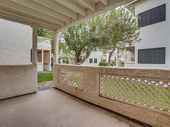 5th image of 930 N Mesa Dr Unit 1052