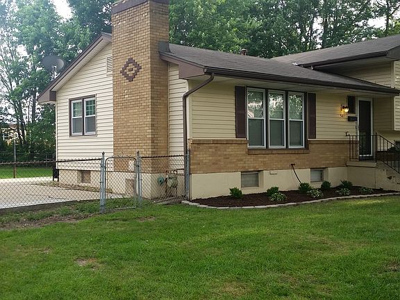 4th image of 507 NW Woodbine Ave
