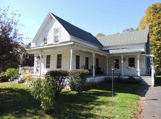 1005 Mason St, Morrisonville, NY 12962