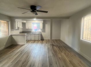 00400-5870, Los Angeles, CA 90003
