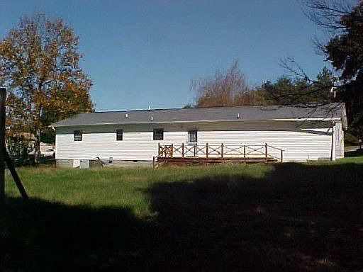 2nd image of 204 Oakwood Estates Dr