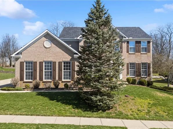 2432 Forest Oaks Dr, Dayton, OH 45431