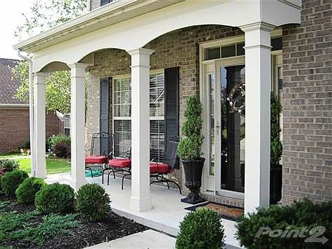 2nd image of 209 Thames Cir