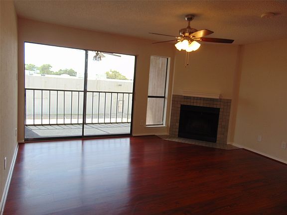 4th image of 11460 Audelia Rd APT 387