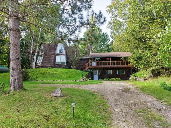861 Pinecreek Rd S, Callander, ON P0H 1H0