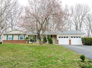 3 Norman Ln, Old Bridge, NJ 08857