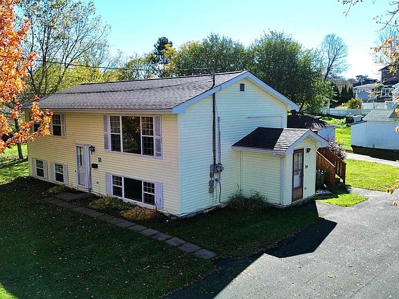 2nd image of 31 Charles St