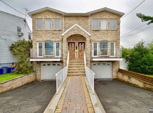 503 10th St, Carlstadt, NJ 07072