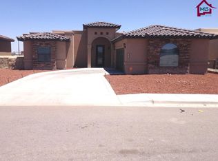5835 Essex Ct, Sunland Park, NM 88008